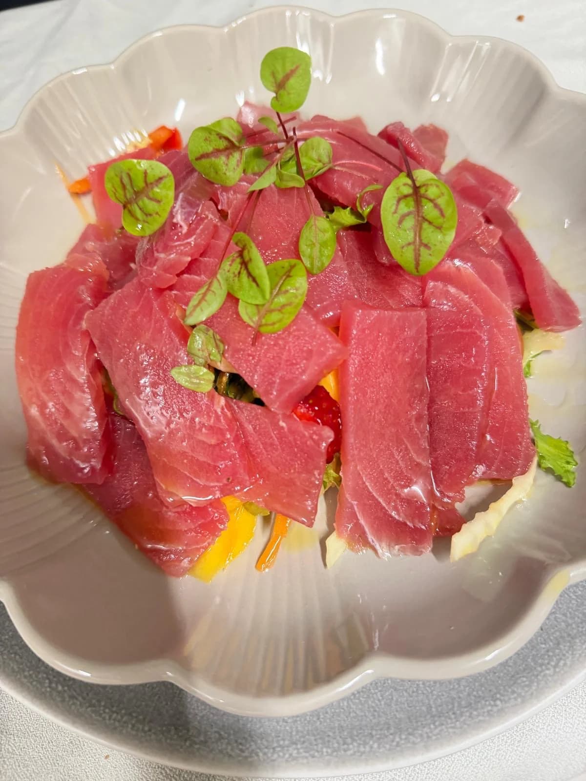 Carpaccio di tonno pinna gialla, antipasti della Vecchia Pesa